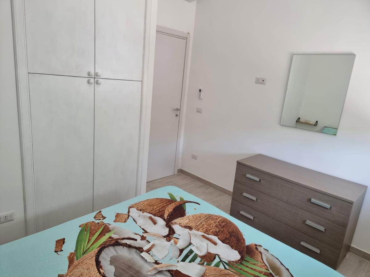 Villa Edoardo Con Pineta A 250 Metri Dal Mare Torre Squillace Exterior photo