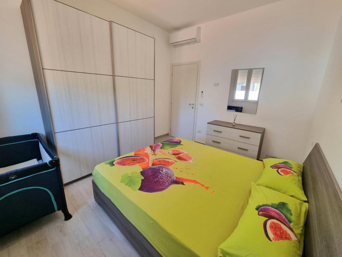 Villa Edoardo Con Pineta A 250 Metri Dal Mare Torre Squillace Exterior photo